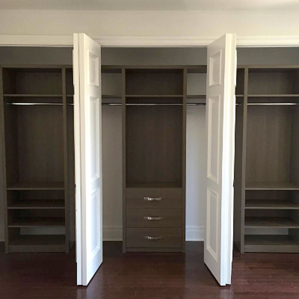 Meet your Posher, Closet_Blossoms